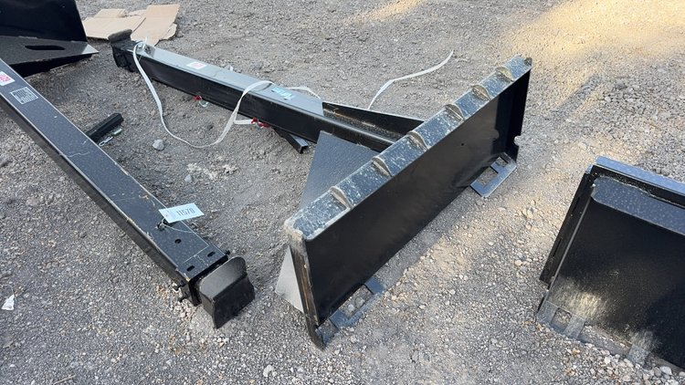 Image for FUTURE SKID STEER TELESCOPING BOOM POLE