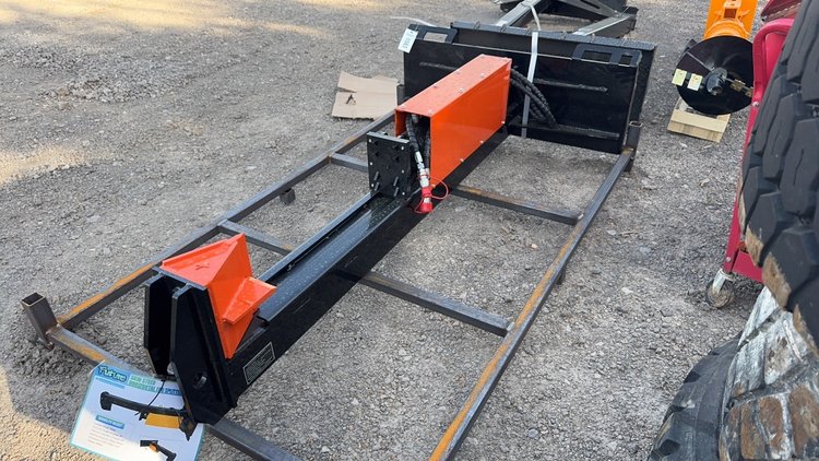 Image for FUTURE SKID STEER WOOD SPLITTER