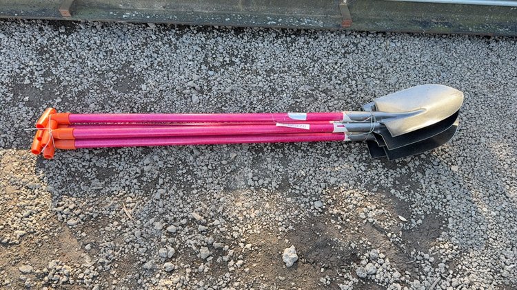 Image for QTY(5) SHOVELS