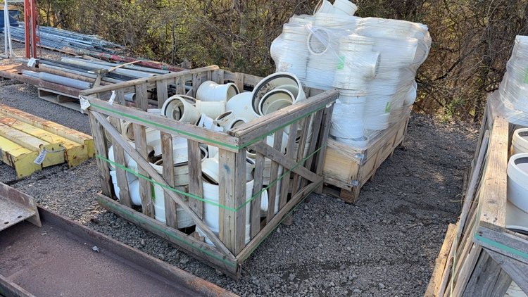 Image for QTY (2) PALLET OF PVC TEE FITTINGS