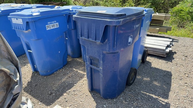 Image for QTY (5) TRASH CANS