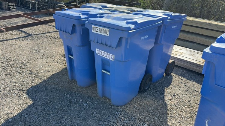 Image for QTY(5) TRASH CANS