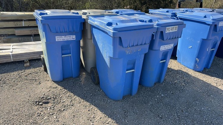 Image for QTY(5) TRASH CANS