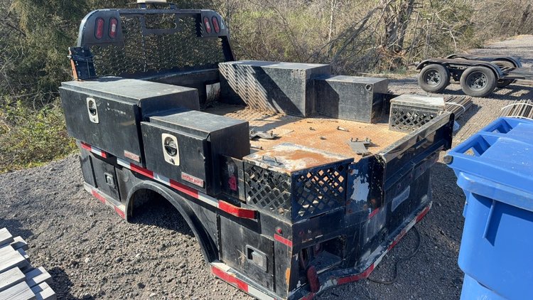 Image for 8' KNAPHEIDE SERVICE BED