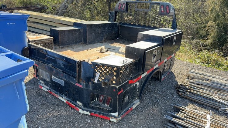 Image for 8' KNAPHEIDE SERVICE BED