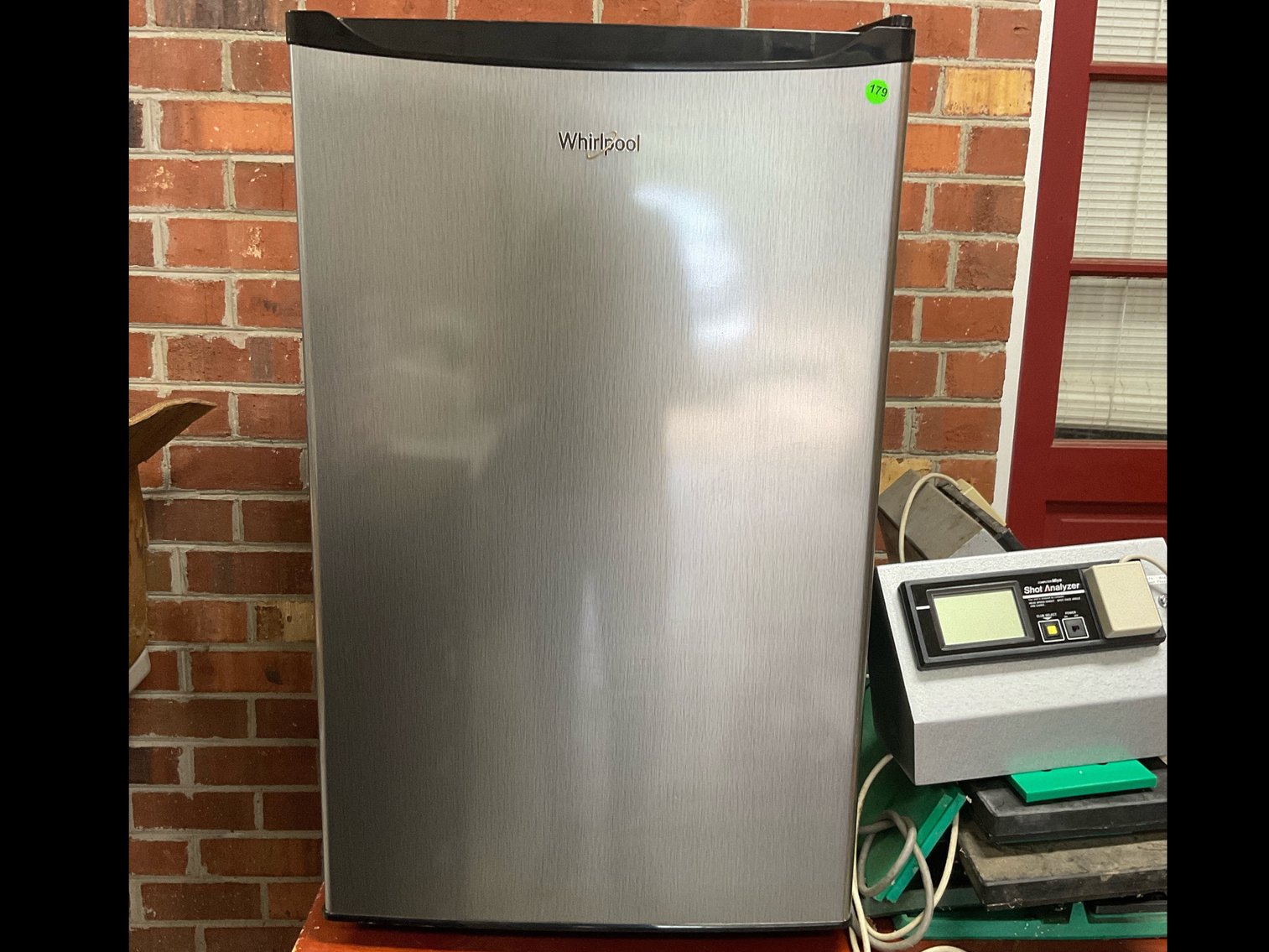 Image for Elizabeth Lakes Downsizing