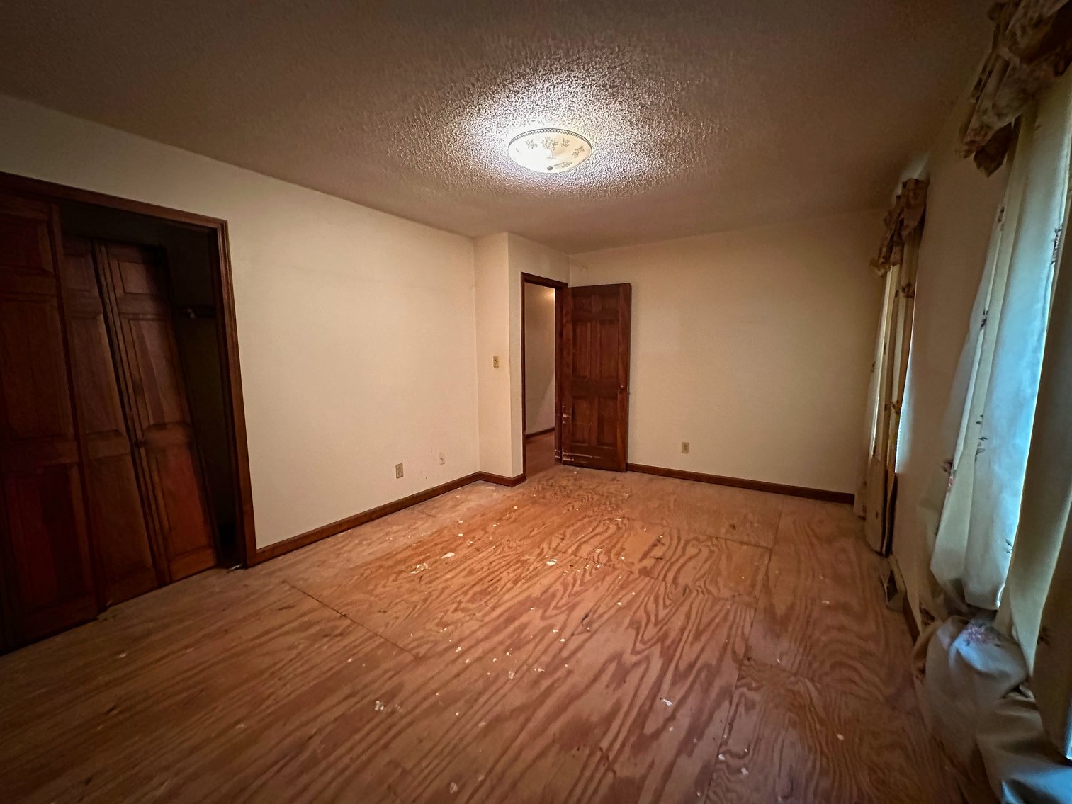 Image for 4925 Old Kentucky Road Absolute Auction, Morristown TN -  5+/- Acres/Plus House