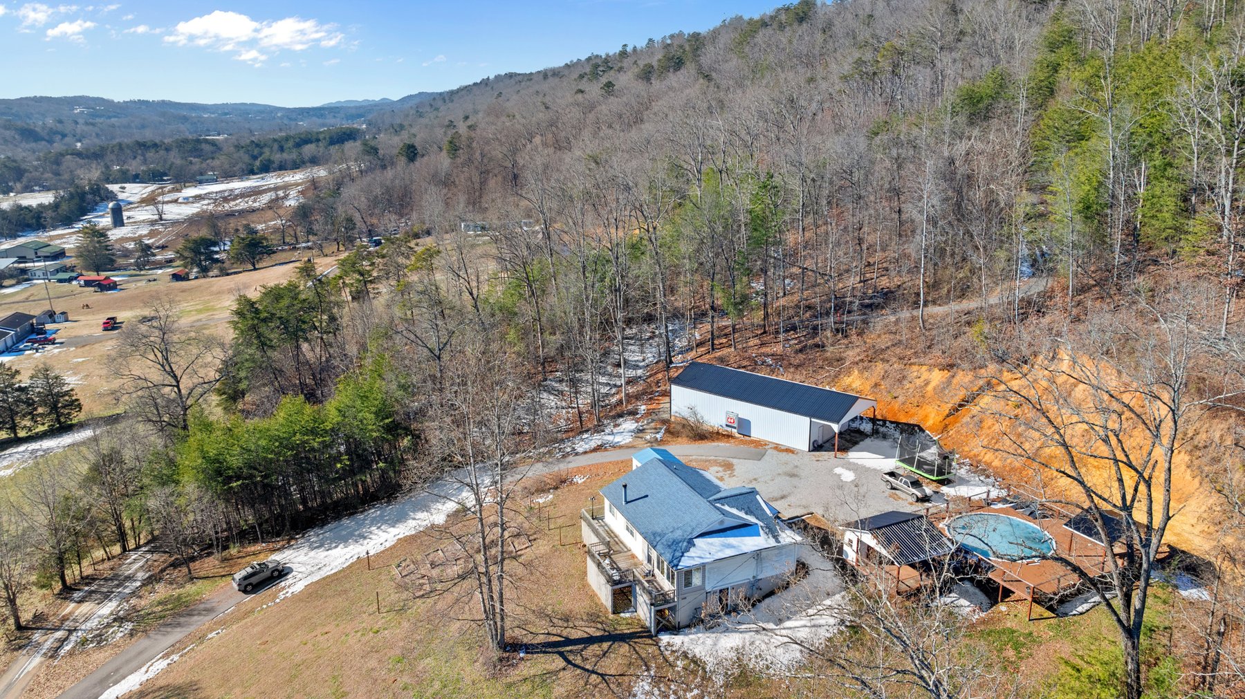 Image for FOR SALE Stunning East Tennessee Smoky Mountain View Home on 4+ Acres.