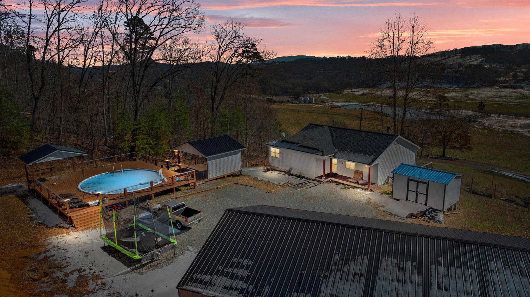 Image for FOR SALE Stunning East Tennessee Smoky Mountain View Home on 4+ Acres.