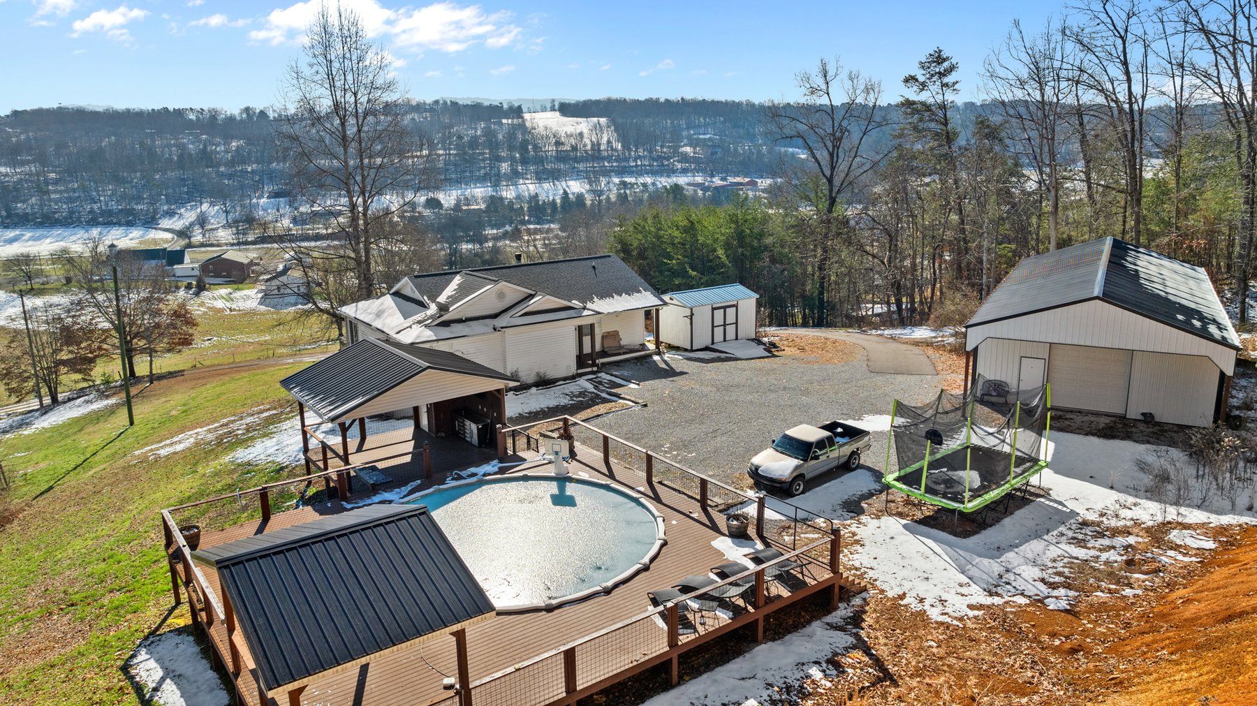 Image for FOR SALE Stunning East Tennessee Smoky Mountain View Home on 4+ Acres.