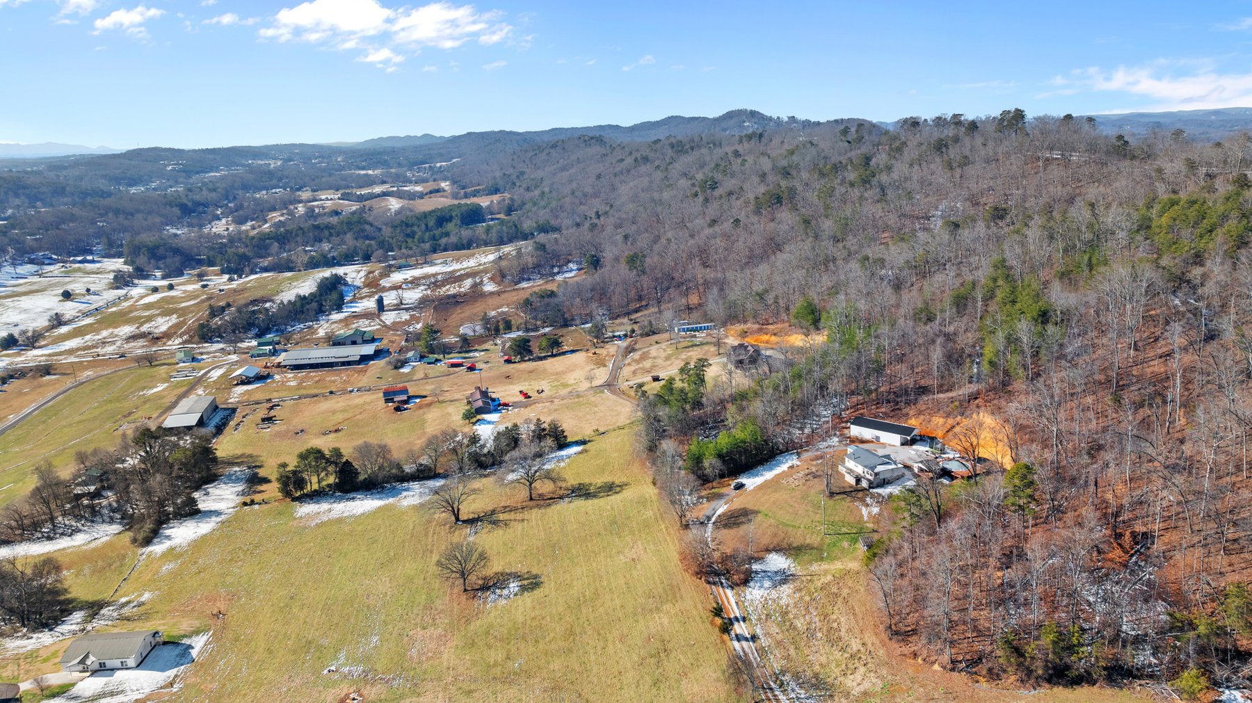 Image for FOR SALE Stunning East Tennessee Smoky Mountain View Home on 4+ Acres.