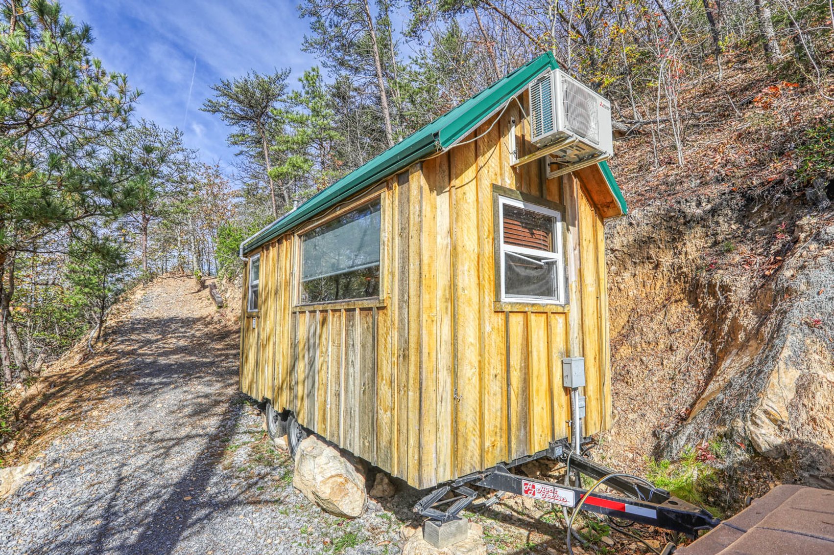 Image for Get Farther Away Cabin Rentals - 1900 Woodland Way. Newport, TN. Timed Reserve Auction