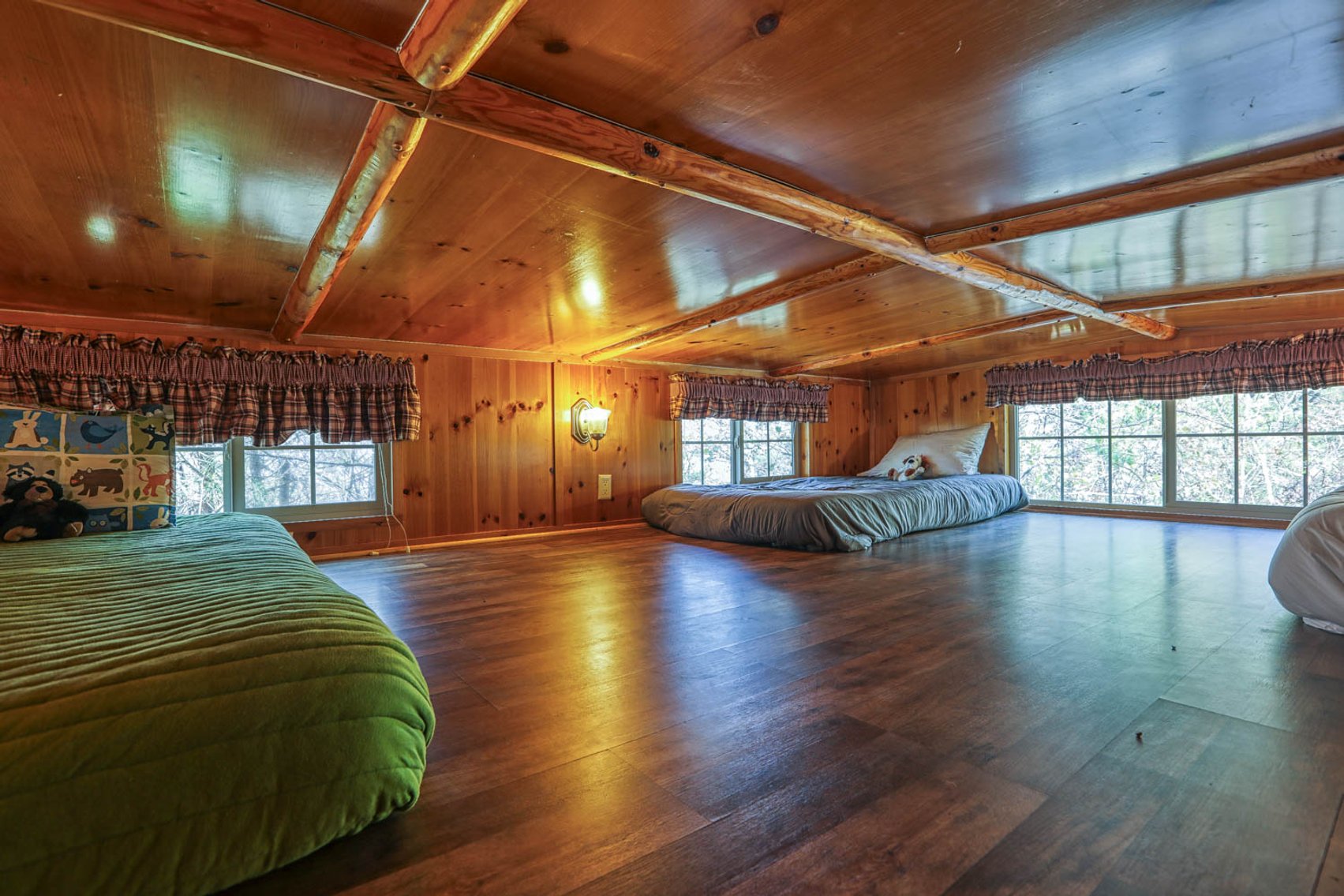 Image for Get Farther Away Cabin Rentals - 1900 Woodland Way. Newport, TN. Timed Reserve Auction