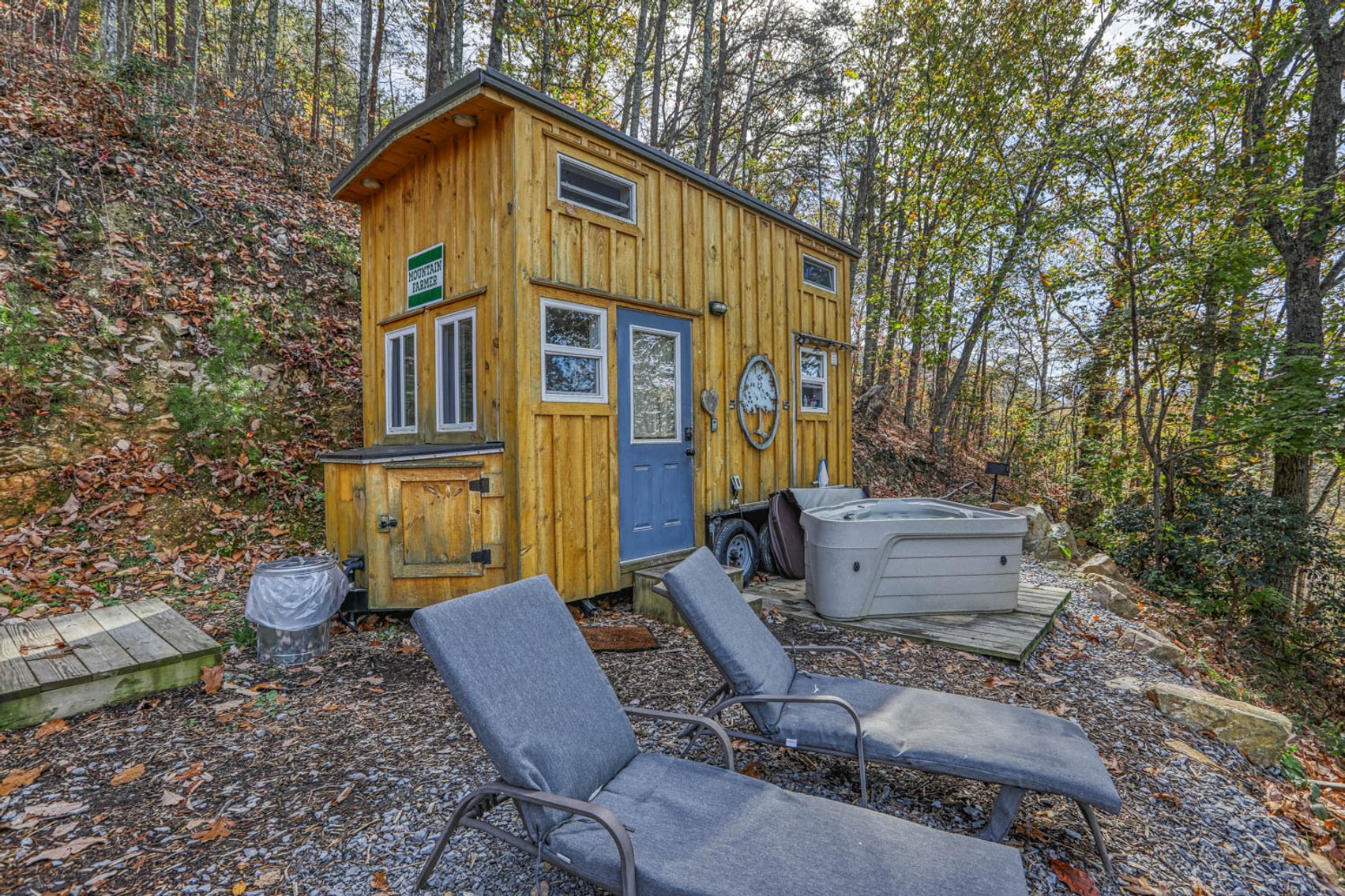 Image for Get Farther Away Cabin Rentals - 1900 Woodland Way. Newport, TN. Timed Reserve Auction