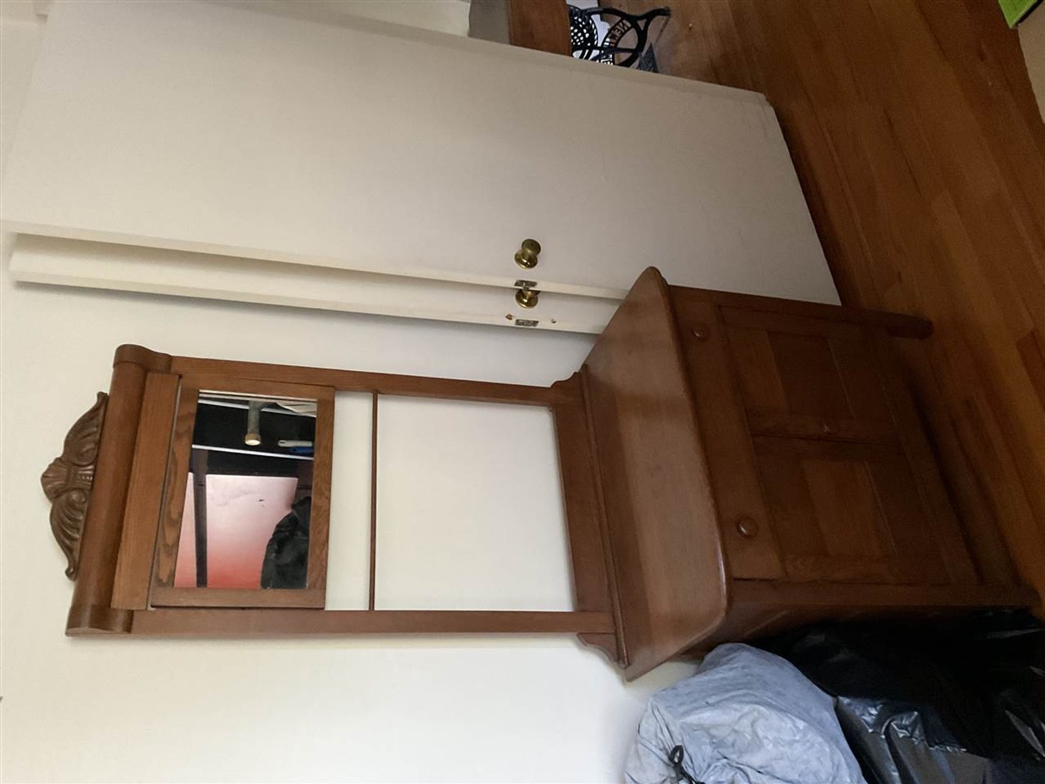 Image for Online Only Estate Auction (deceased)