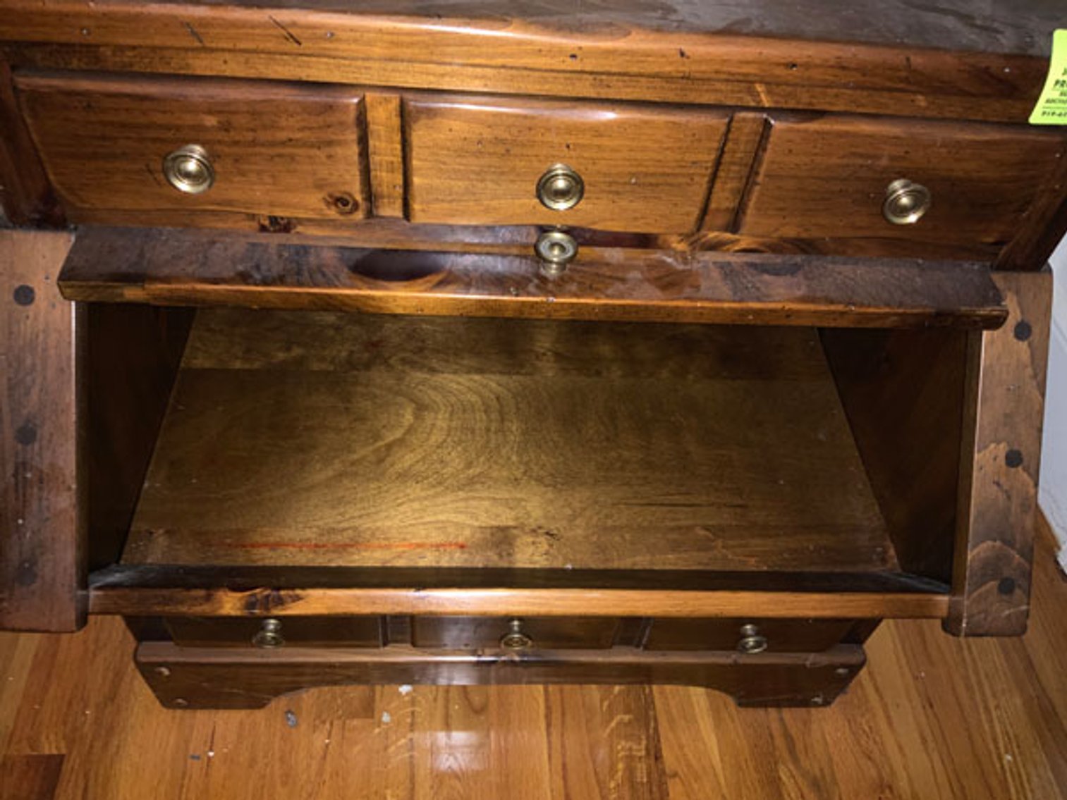 Image for Online Only Estate Auction (deceased)