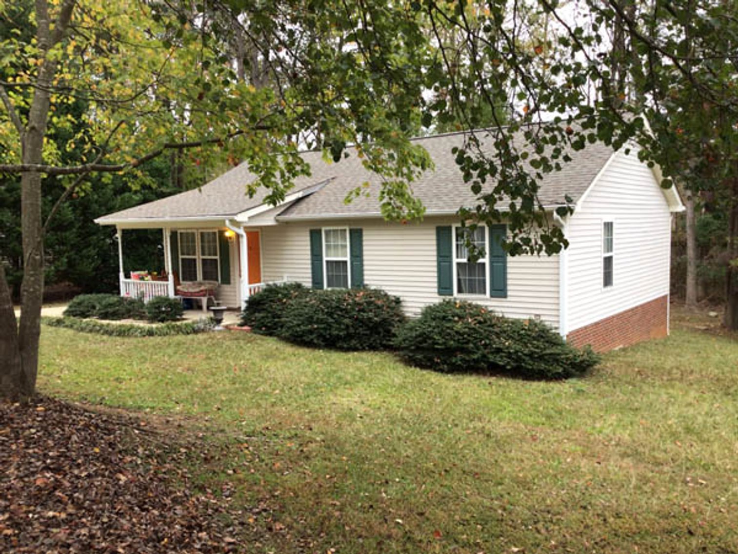 Image for Simulcast Auction for Holly Springs Home!