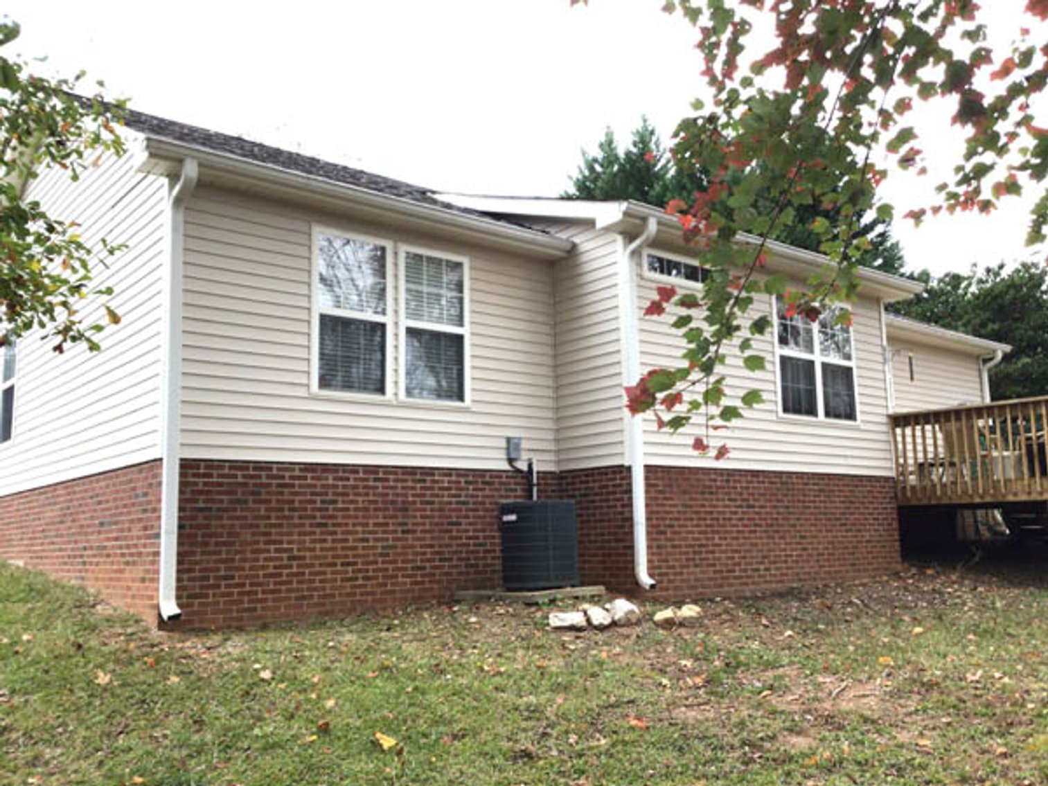 Image for Simulcast Auction for Holly Springs Home!