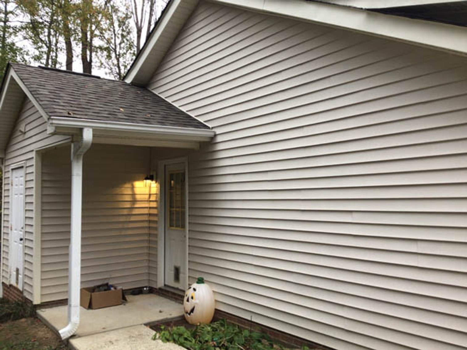 Image for Simulcast Auction for Holly Springs Home!