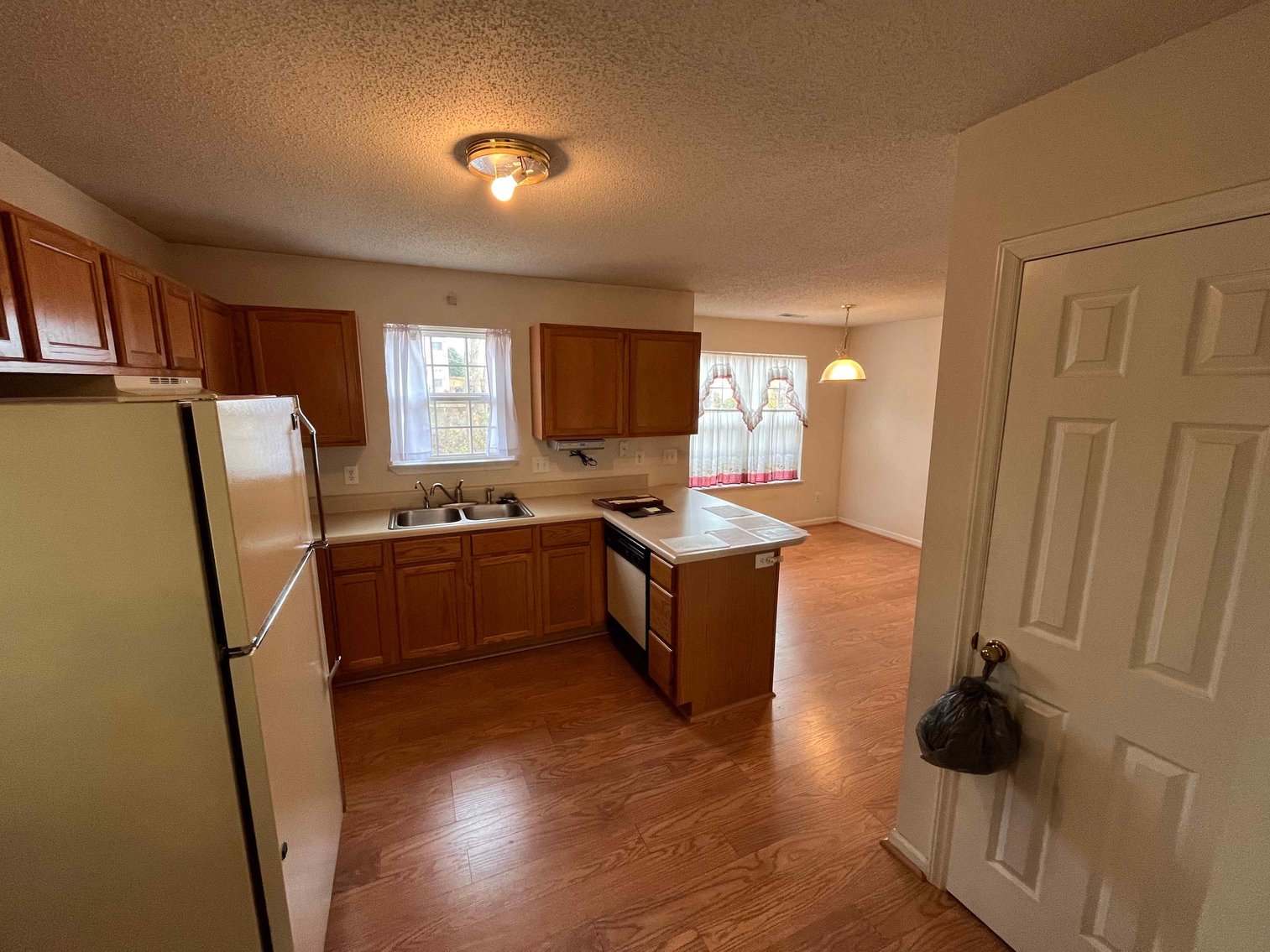 Image for Simulcast Auction for Holly Springs Home!