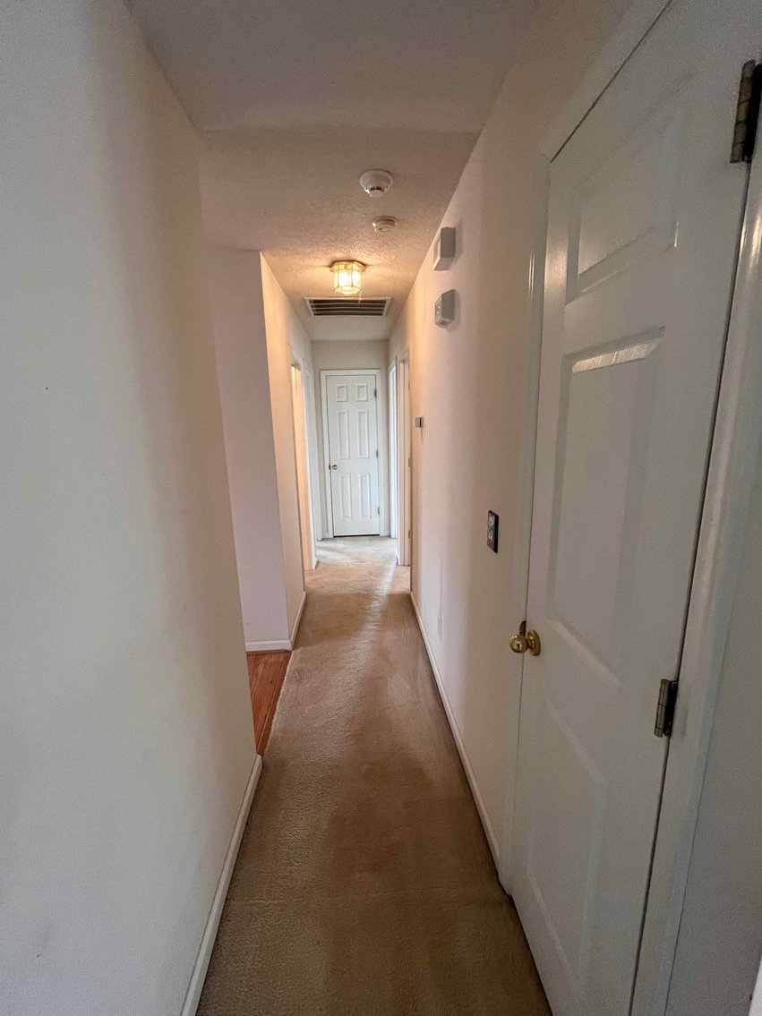 Image for Simulcast Auction for Holly Springs Home!