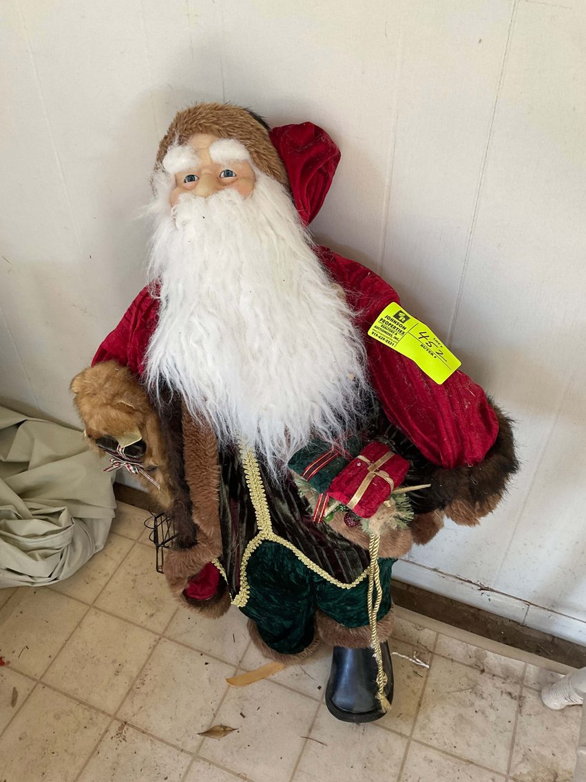 Image for Large Collection of Antiques and Glassware