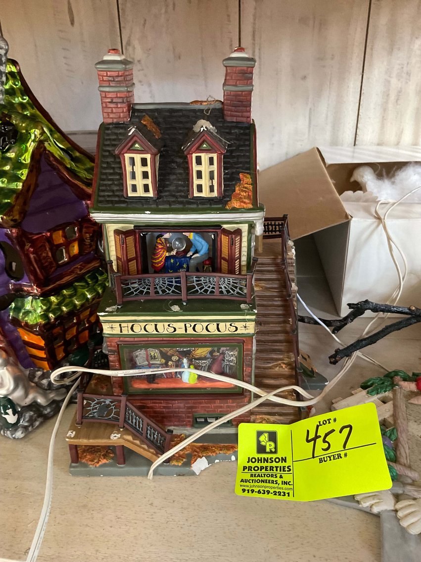 Image for Large Collection of Antiques and Glassware