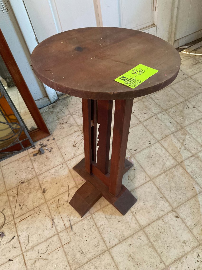 Image for Large Collection of Antiques and Glassware