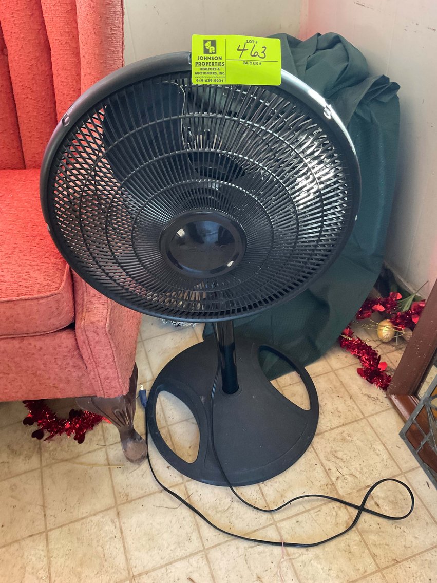 Image for Large Collection of Antiques and Glassware