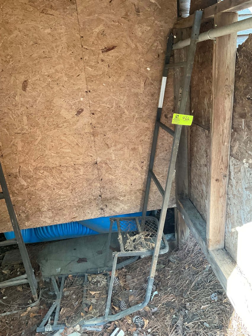 Image for Large Collection of Antiques and Glassware