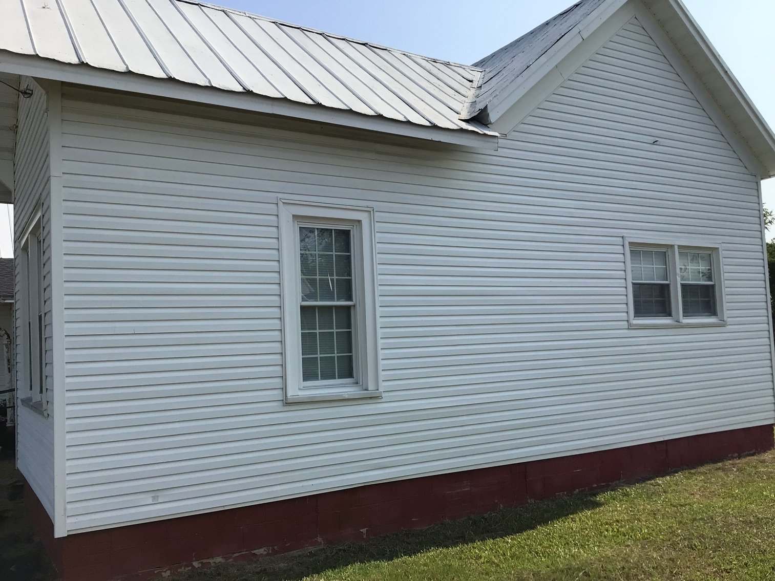 Image for Large Farmhouse located on nearly 2 acres in Johnston County!