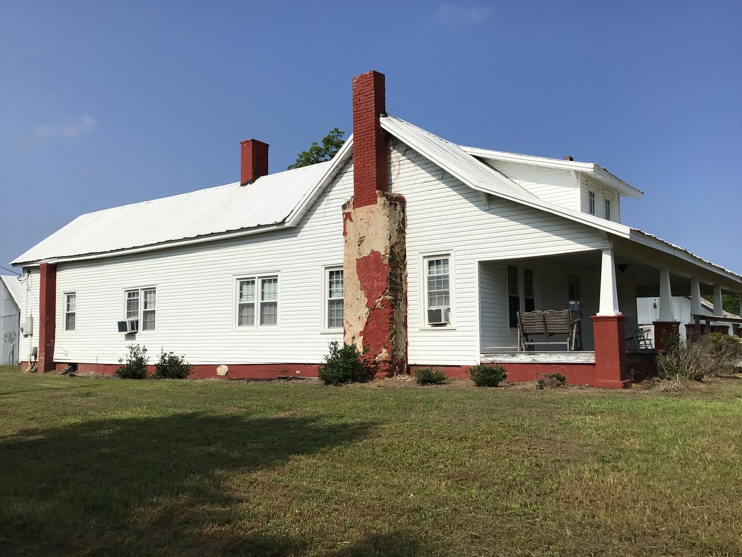 Image for Large Farmhouse located on nearly 2 acres in Johnston County!