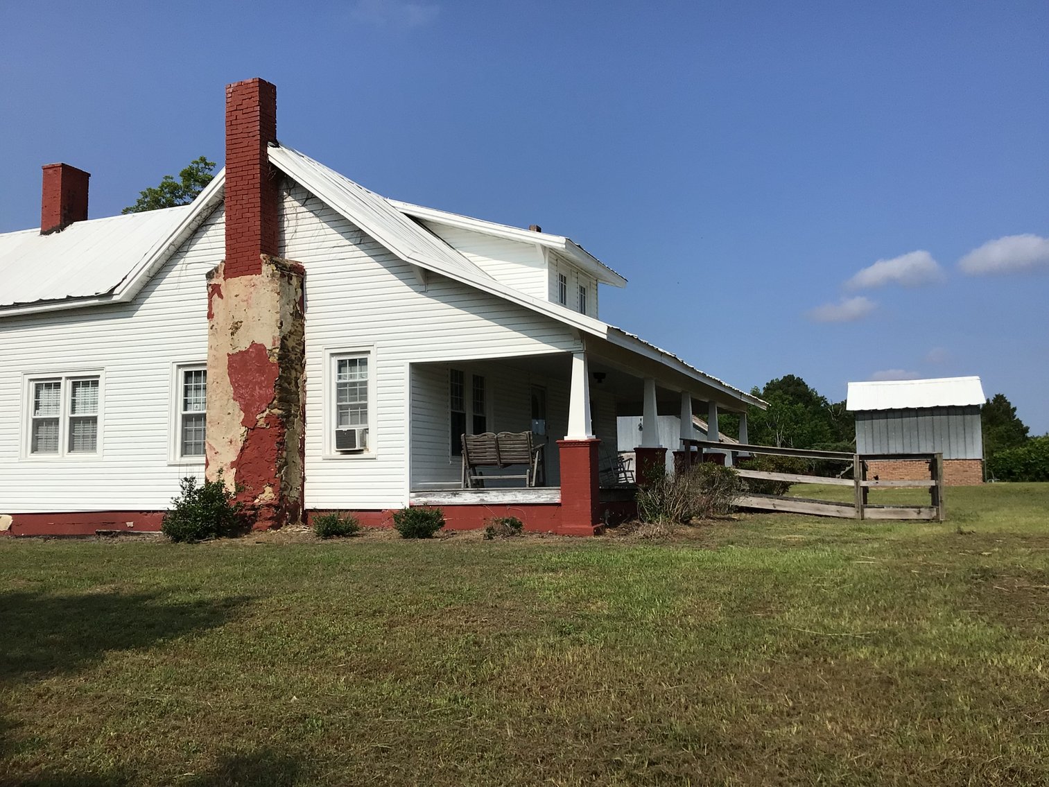 Image for Large Farmhouse located on nearly 2 acres in Johnston County!