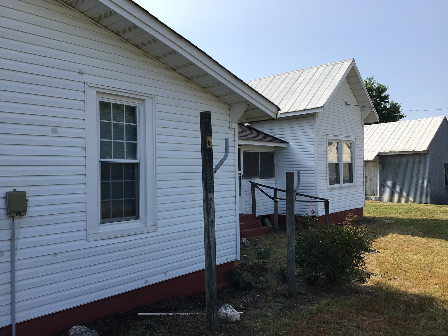 Image for Large Farmhouse located on nearly 2 acres in Johnston County!