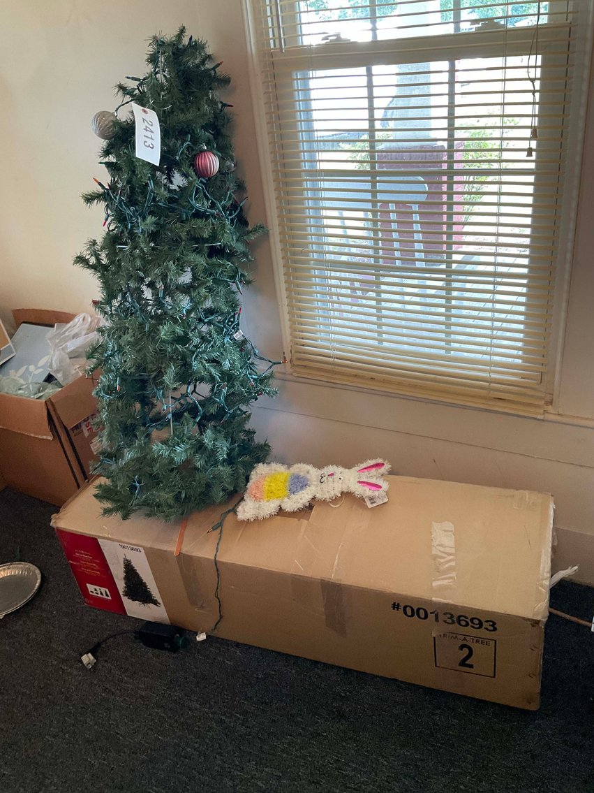 Image for Robert I.Tadlock Estate (deceased) Personal Property ONLINE Only Auction