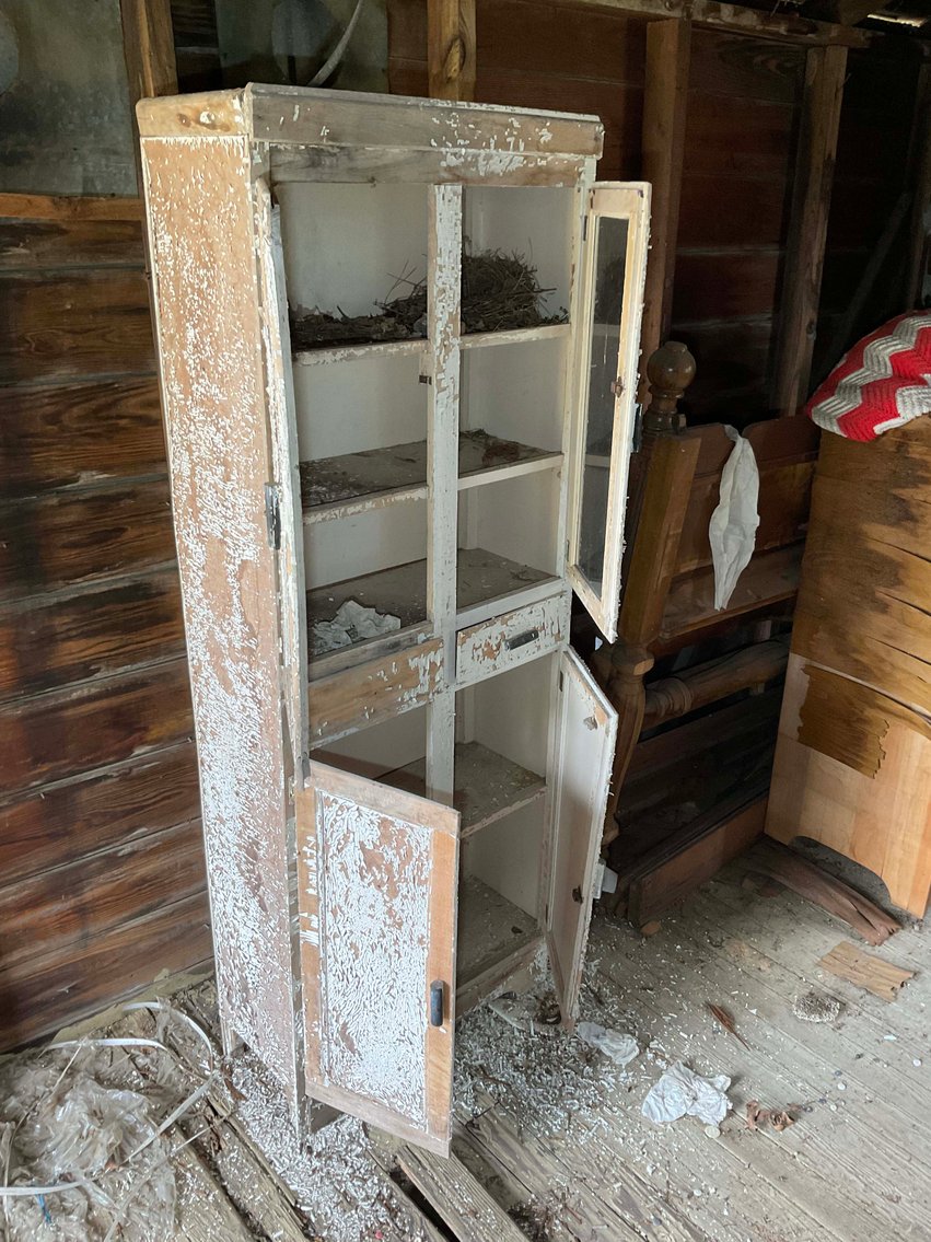 Image for Large Farmhouse located on nearly 2 acres in Johnston County!