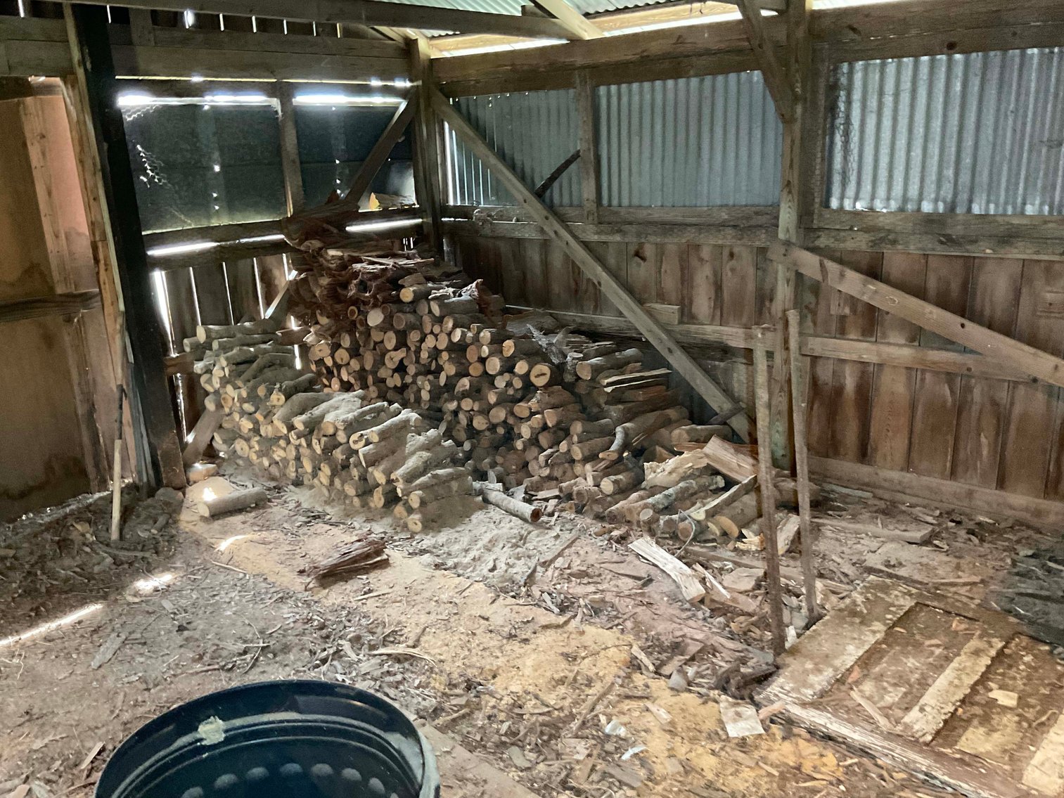 Image for Large Farmhouse located on nearly 2 acres in Johnston County!