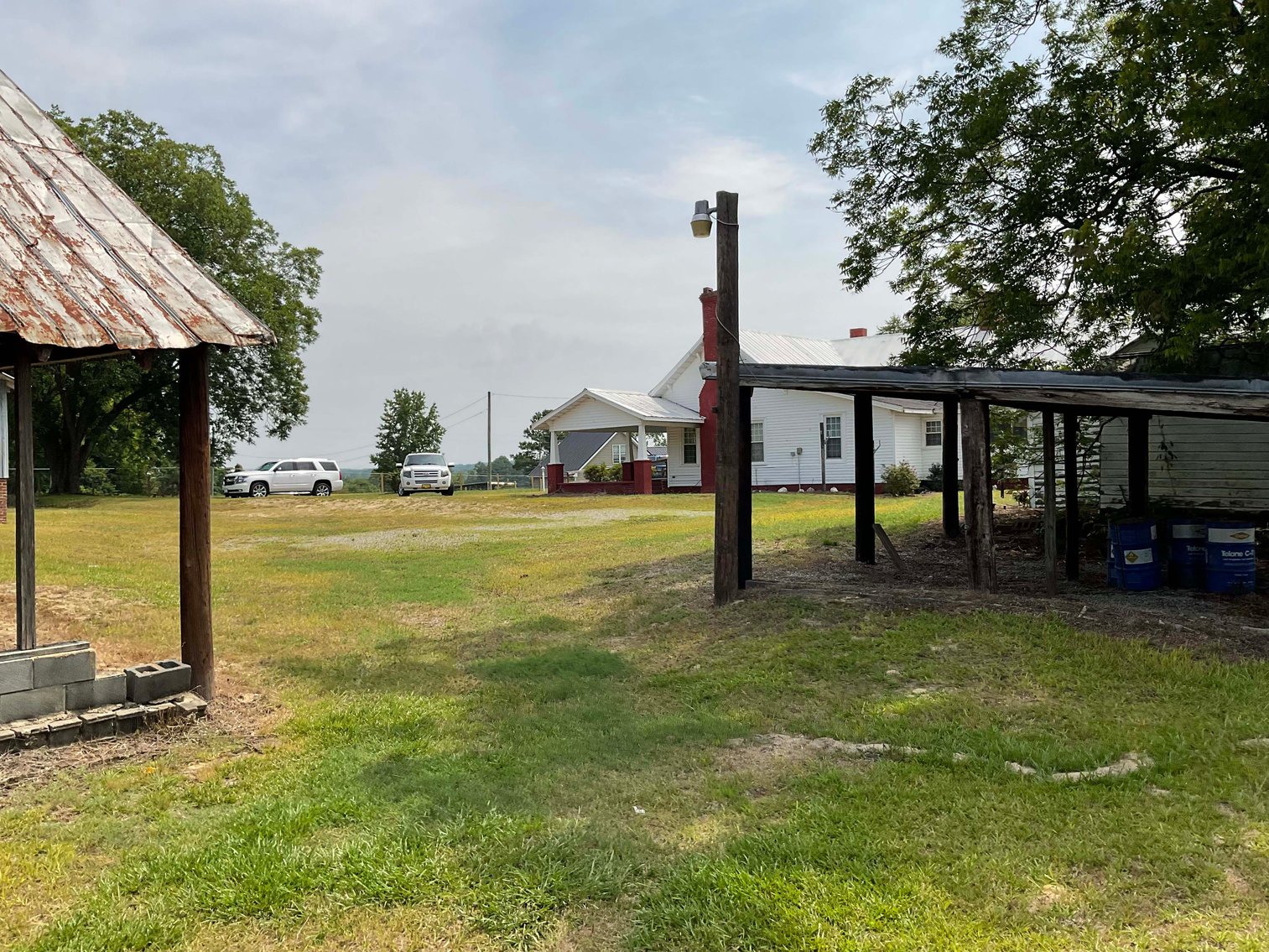 Image for Large Farmhouse located on nearly 2 acres in Johnston County!