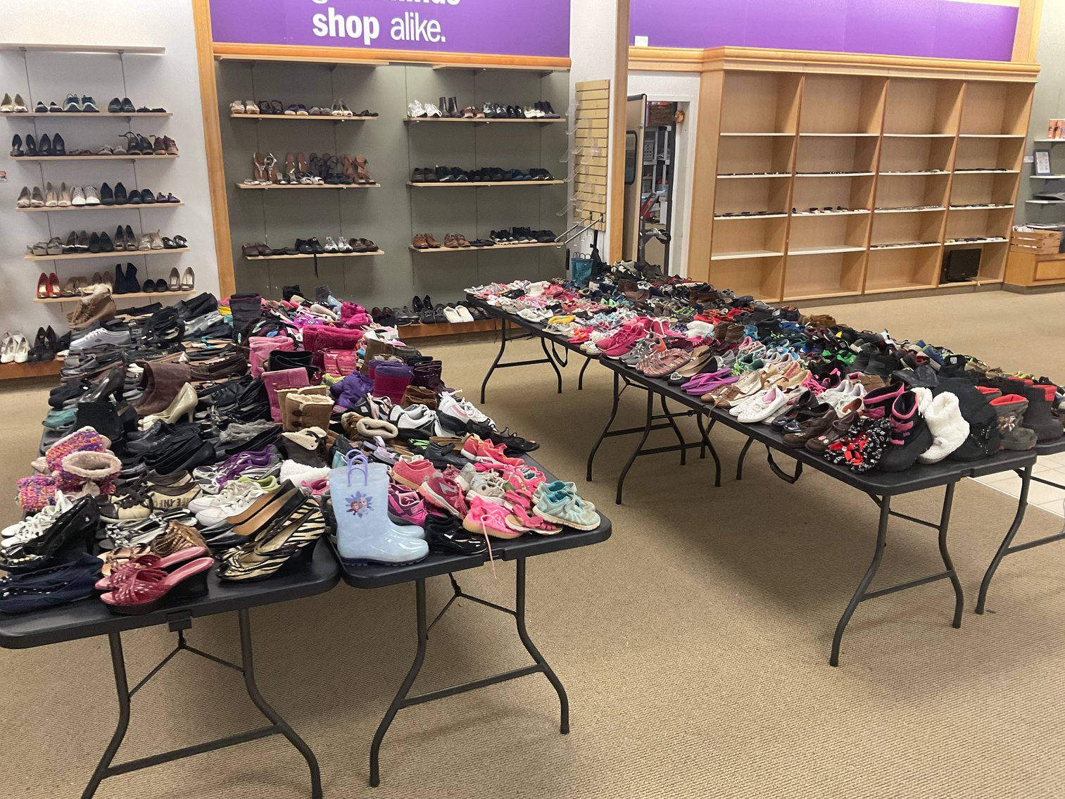 Image for Mama's House of Thrift LIVE Liquidation Auction