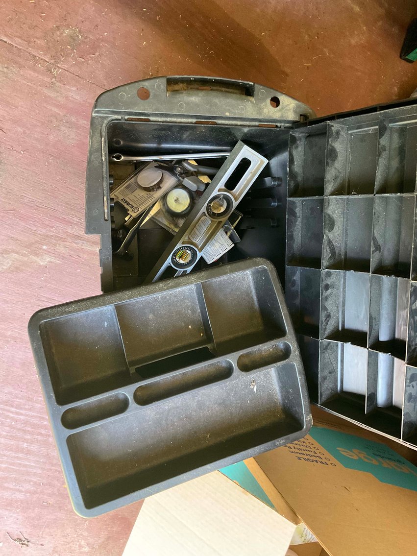 Image for Online Only Personal Property a Sewing Lovers Dream!