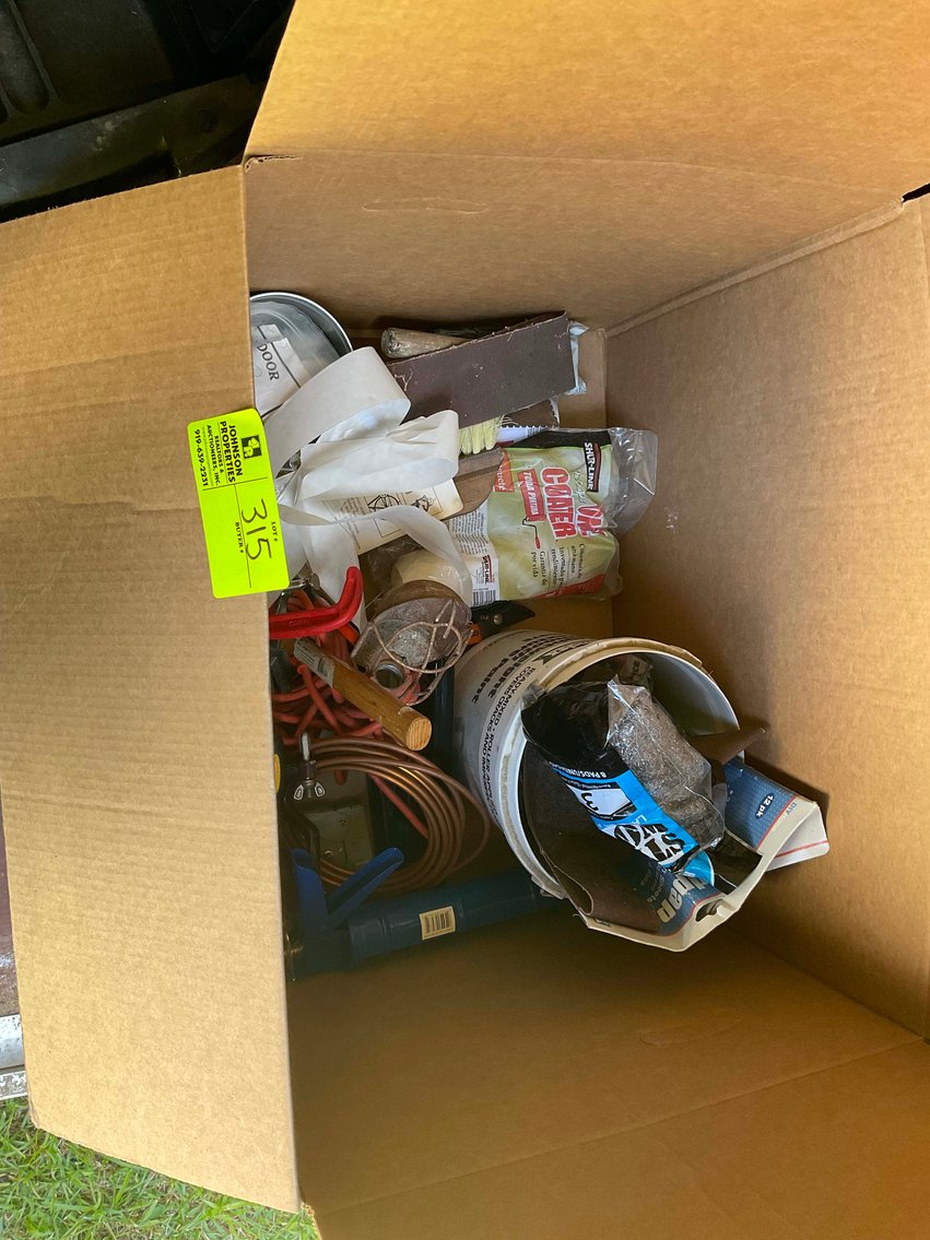 Image for Online Only Personal Property a Sewing Lovers Dream!