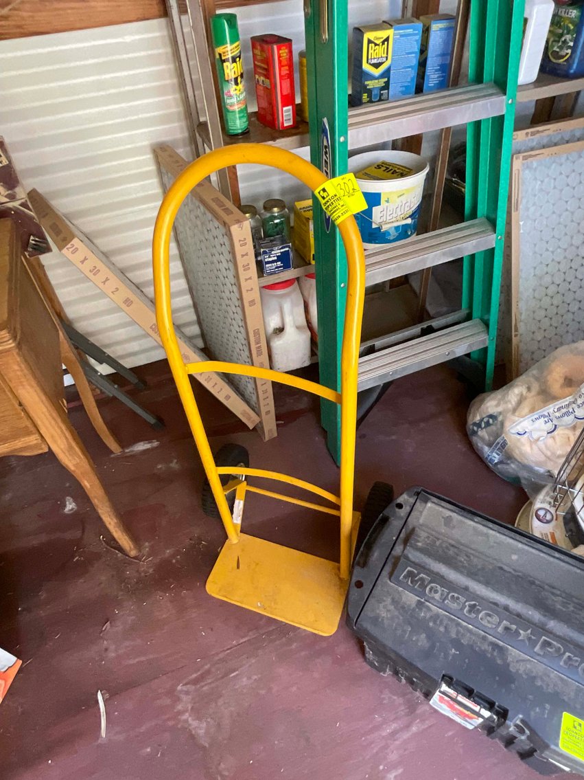 Image for Online Only Personal Property a Sewing Lovers Dream!