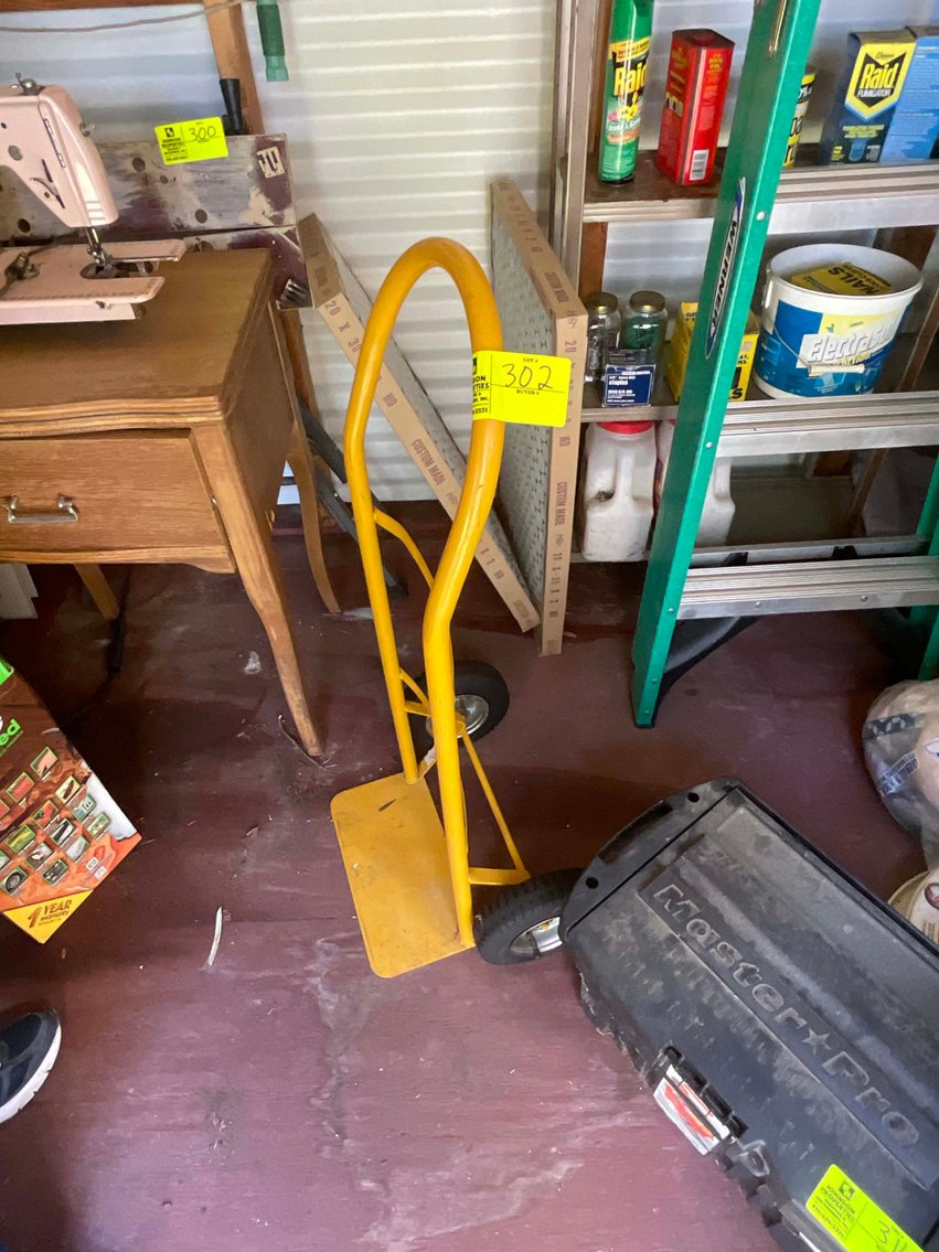 Image for Online Only Personal Property a Sewing Lovers Dream!