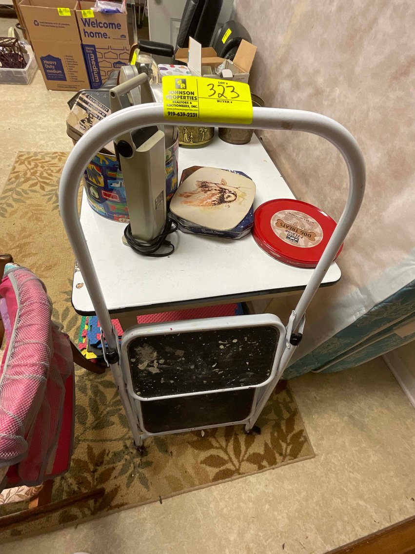 Image for Online Only Personal Property a Sewing Lovers Dream!