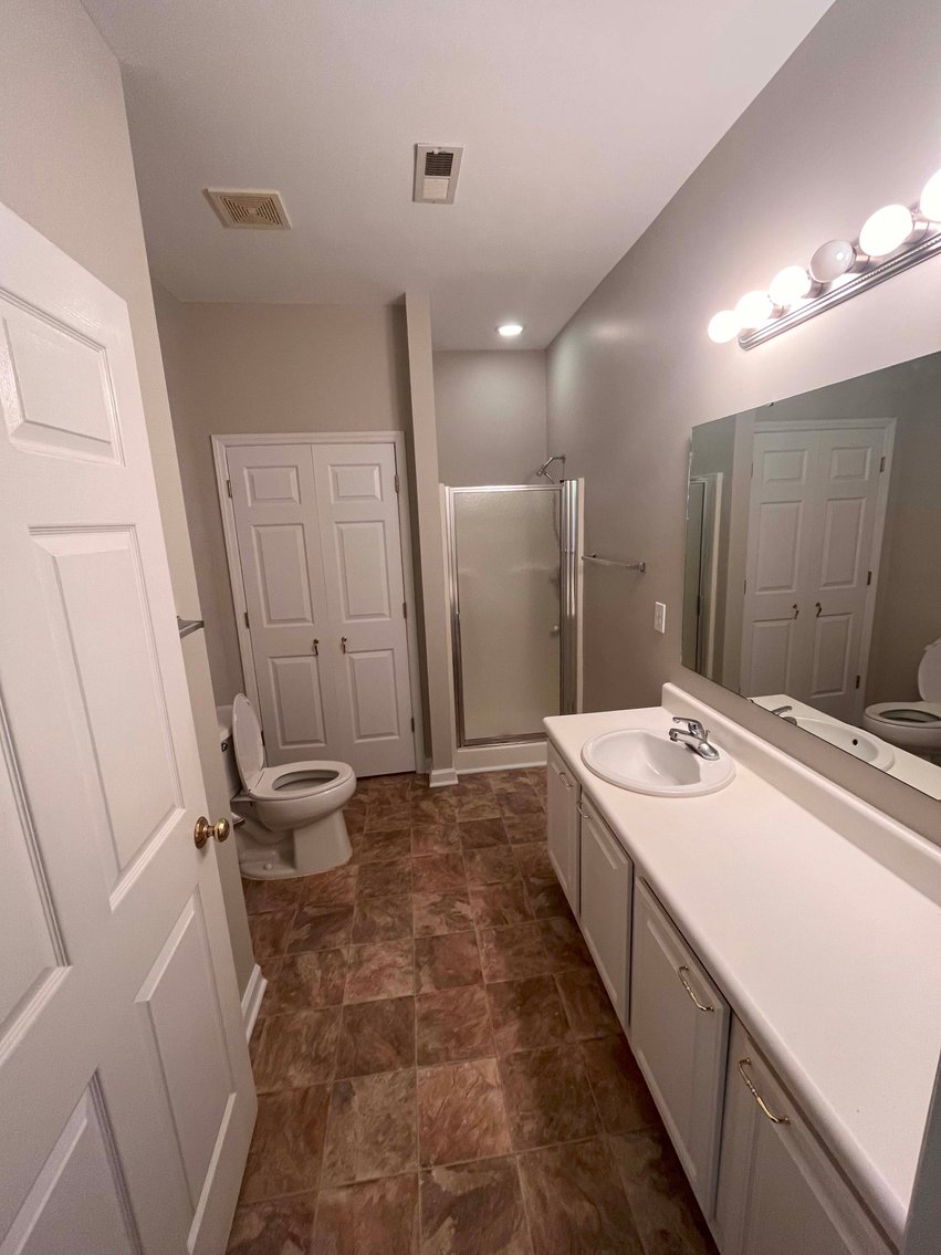 Image for Beautiful Single Family 2 Bedroom Townhome!