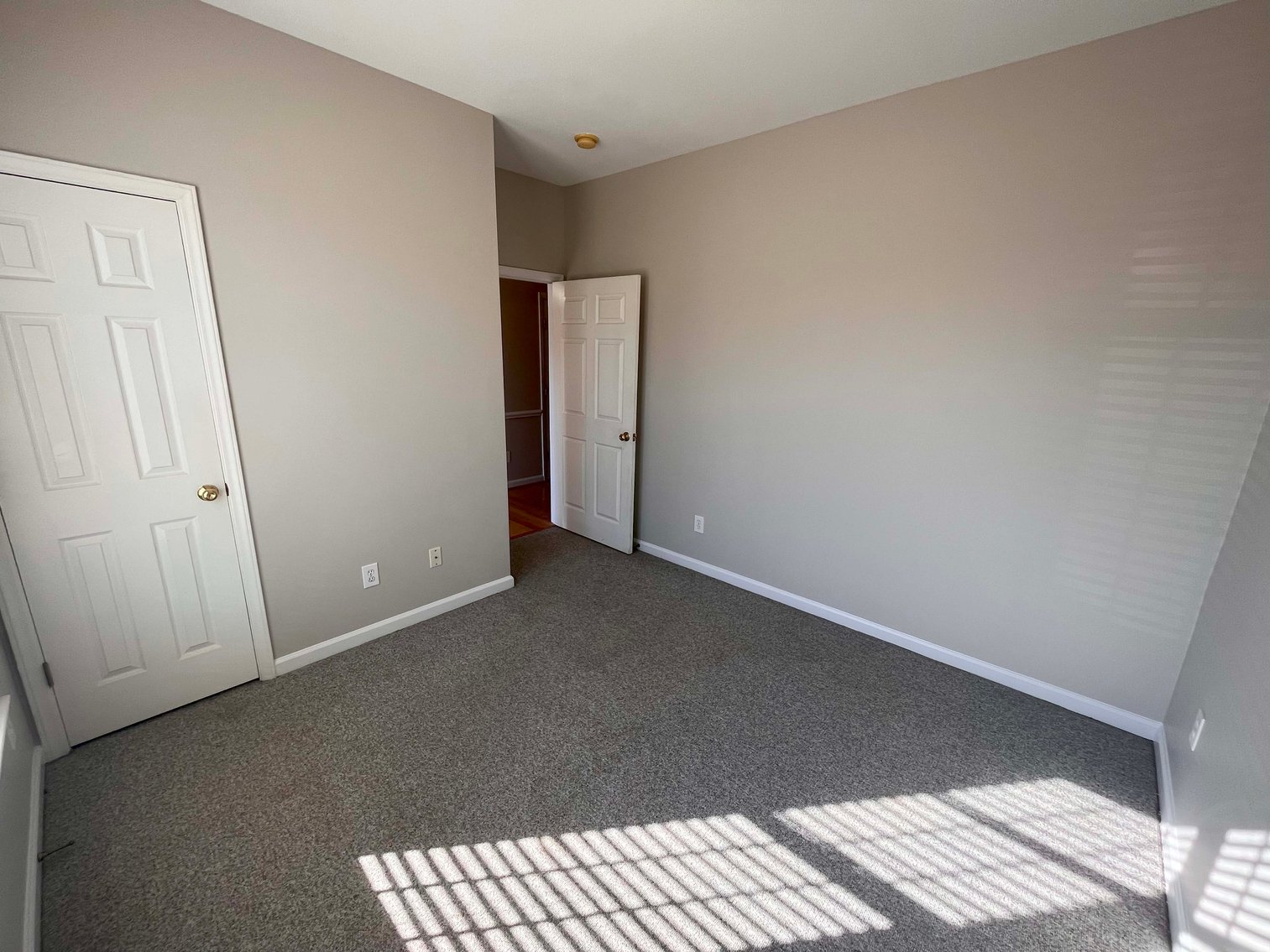 Image for Beautiful Single Family 2 Bedroom Townhome!