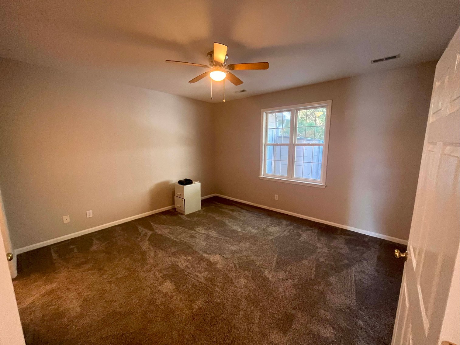 Image for Beautiful Single Family 2 Bedroom Townhome!