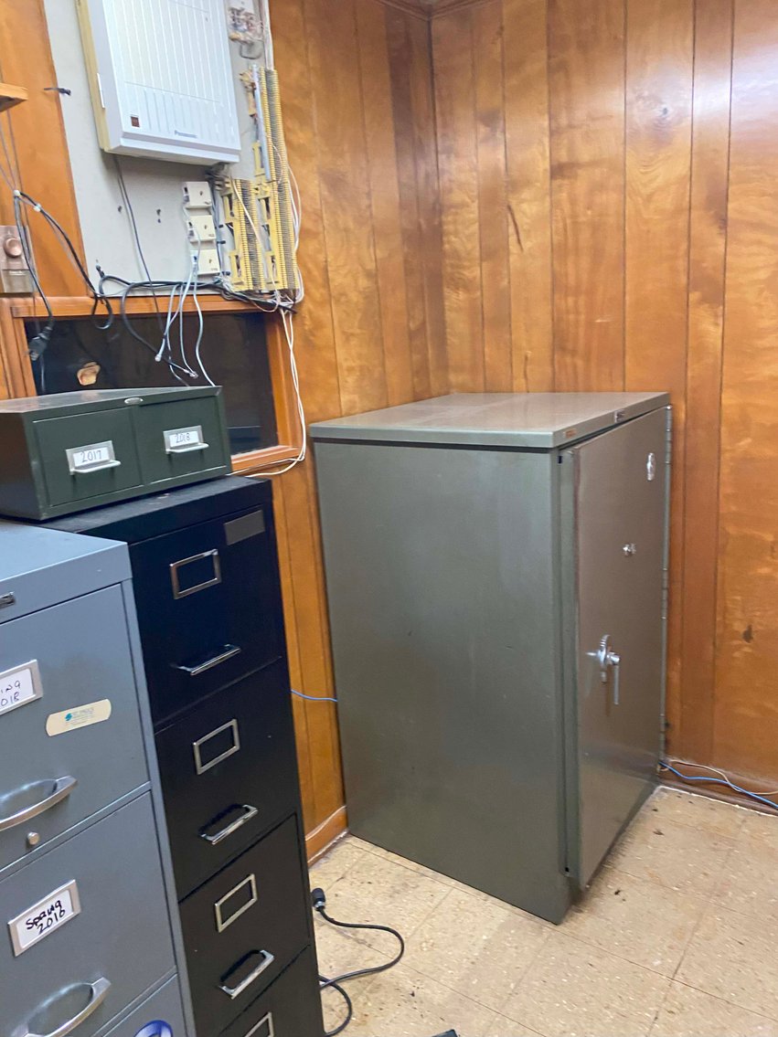 Image for Joe Sugar's Menswear in St. Pauls, NC Final Online Only Liquidation Event!