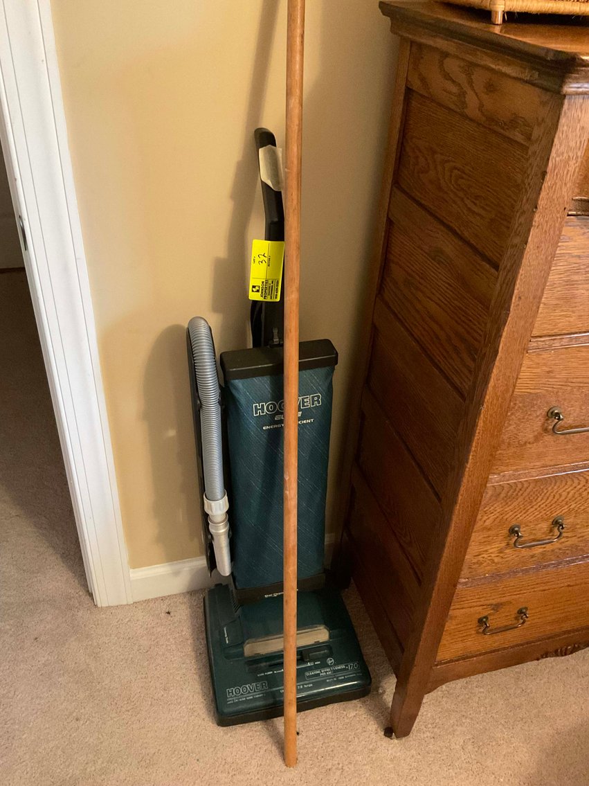 Image for Downsizing Personal Property Auction out of Cary