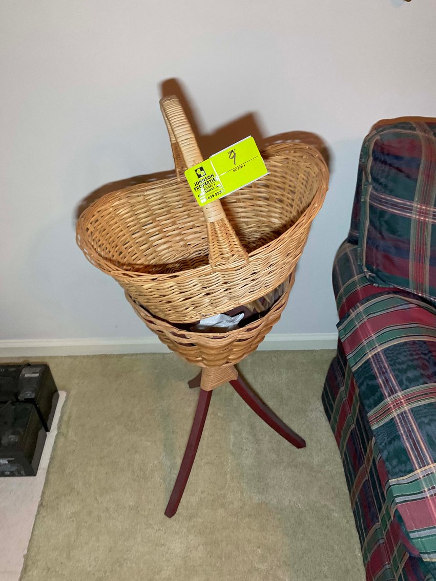 Image for Estate (deceased name withheld at family's request)  Online Only Auction in Eastover, NC